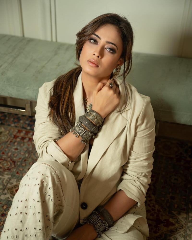 shweta-tiwari-cute-photos